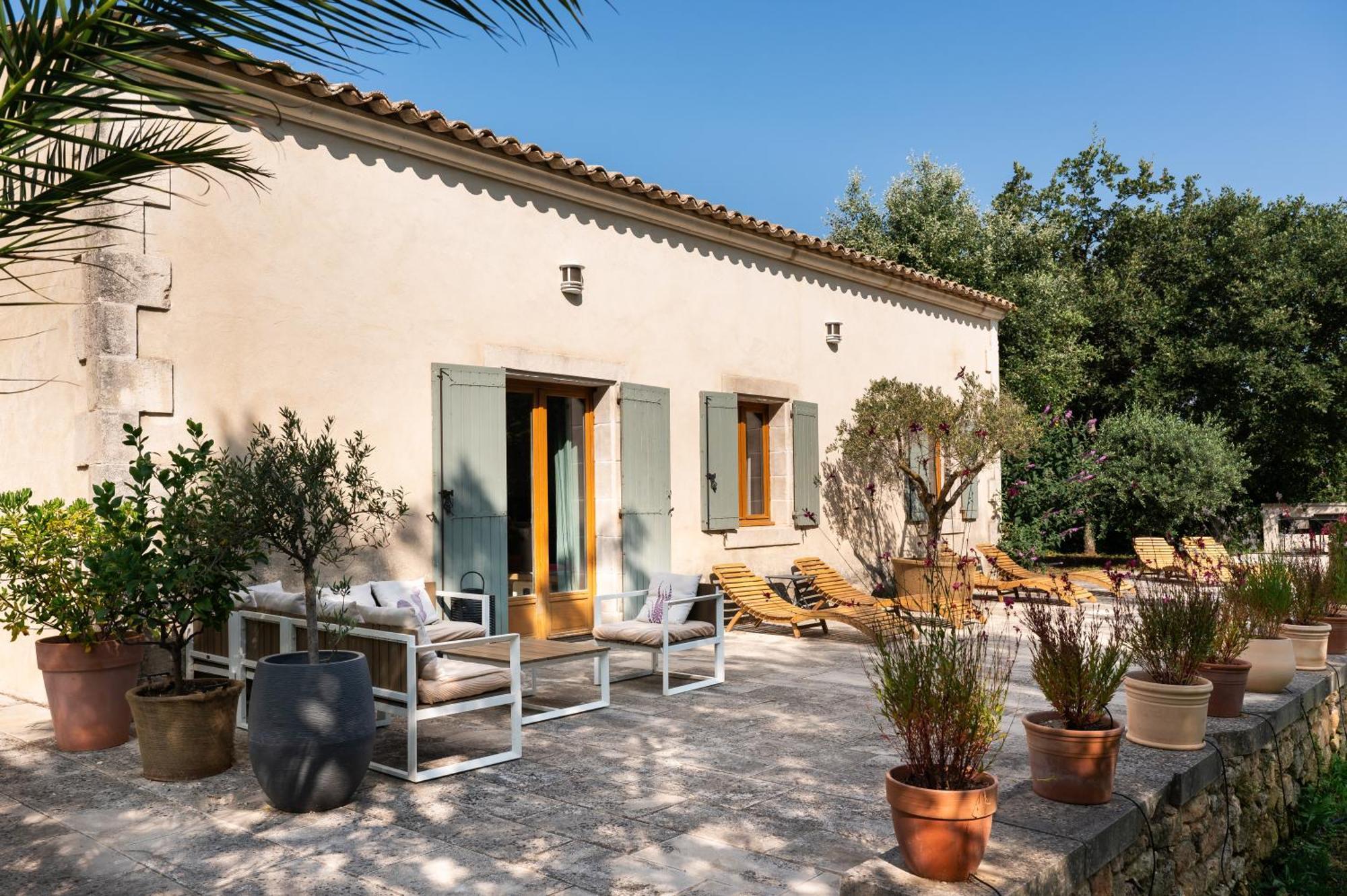 Maison D'Etienne لاكوست المظهر الخارجي الصورة